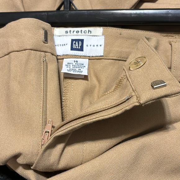 GAP KHAKIS - Picture 7 of 7